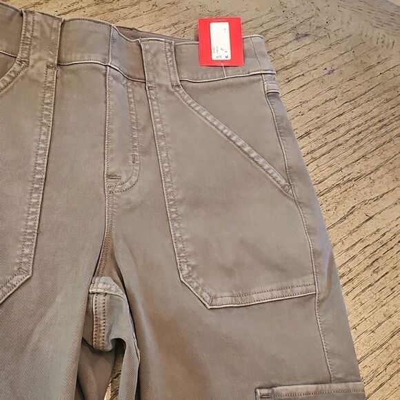 SPANX Cargo Legging Size S NWT Olive Green - Picture 3 of 11